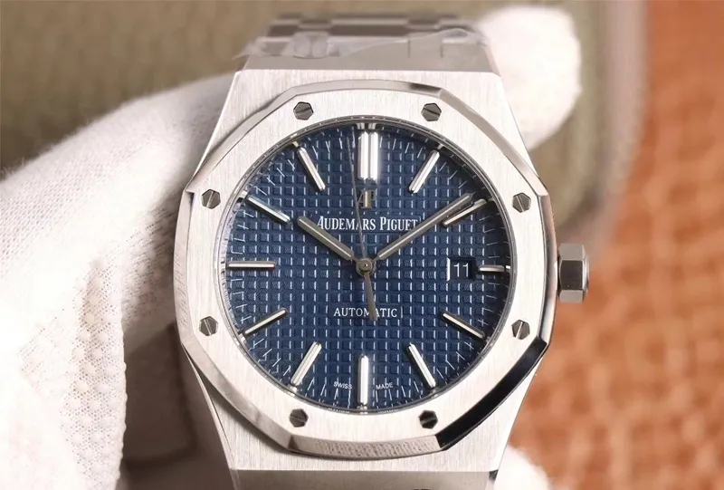 Audemars Piguet Royal Oak 15400ST.OO.1220ST.03 ZF Factory 1:1 Best Edition Replica Watch Blue Dial Swiss 9015
